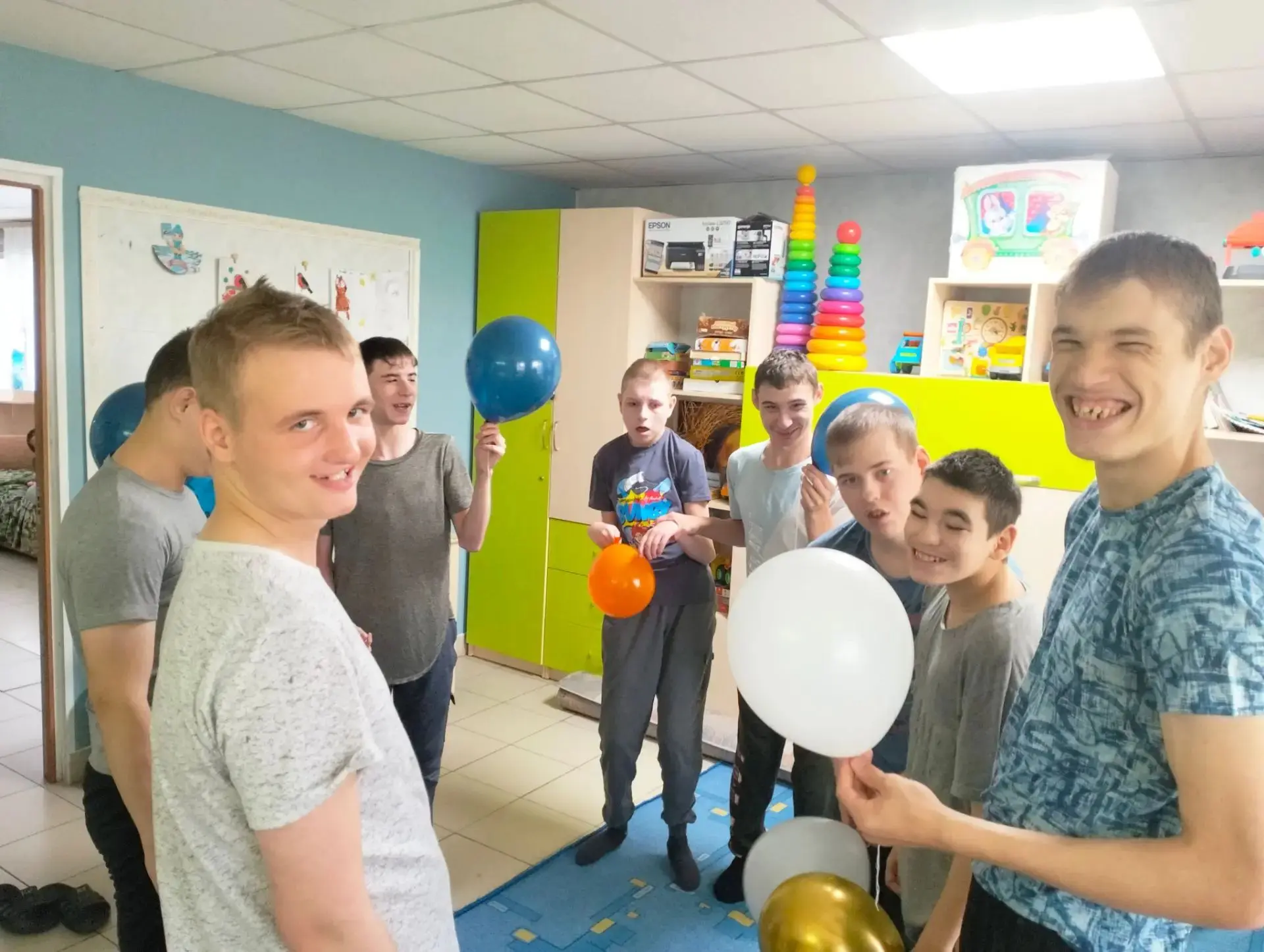 Согреваем осень: праздник для наших парней!🎉🎈