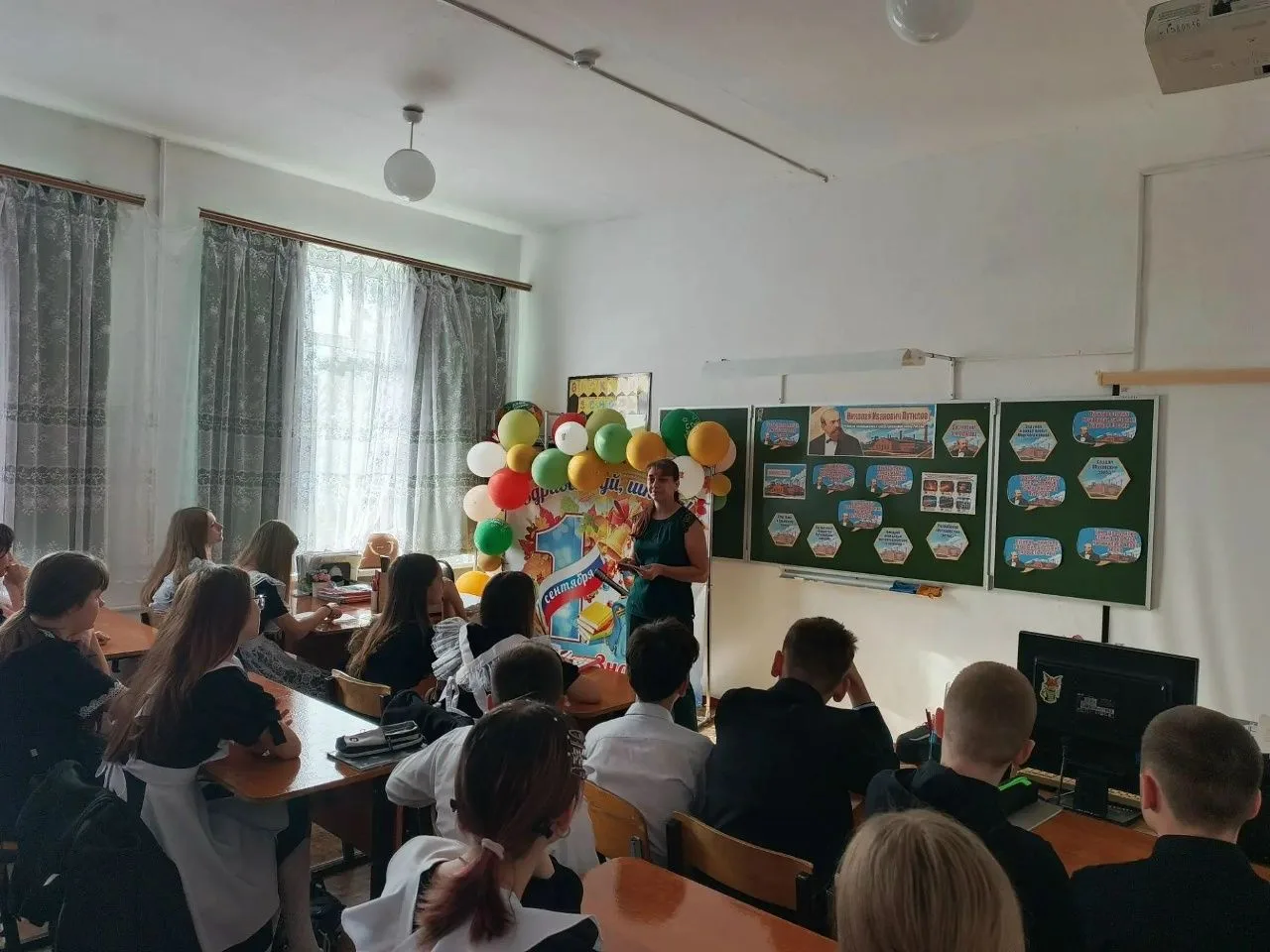 В преддверии Дня языков народов России, в рамках Года единства народов России и в рамка...