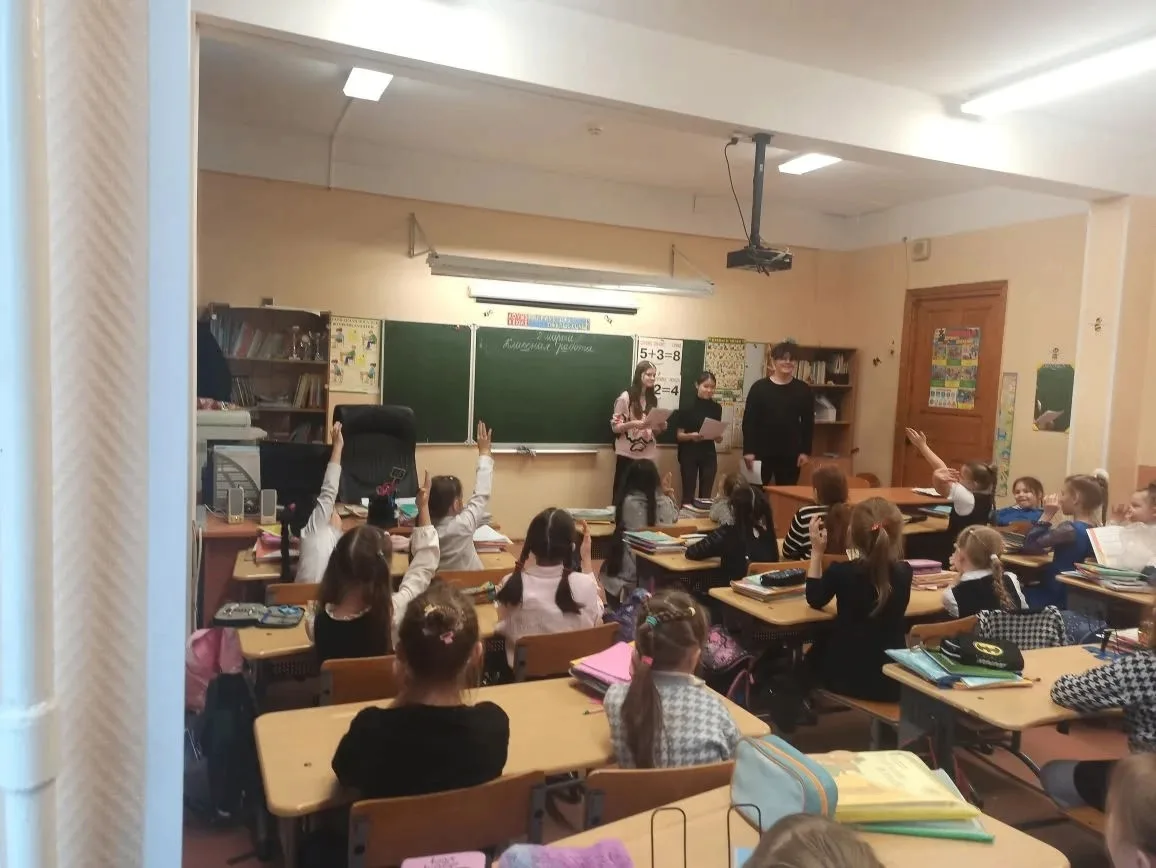 В нашей школе продолжаются мероприятия, посвященные Году единства народов России. Март - месяц, когд