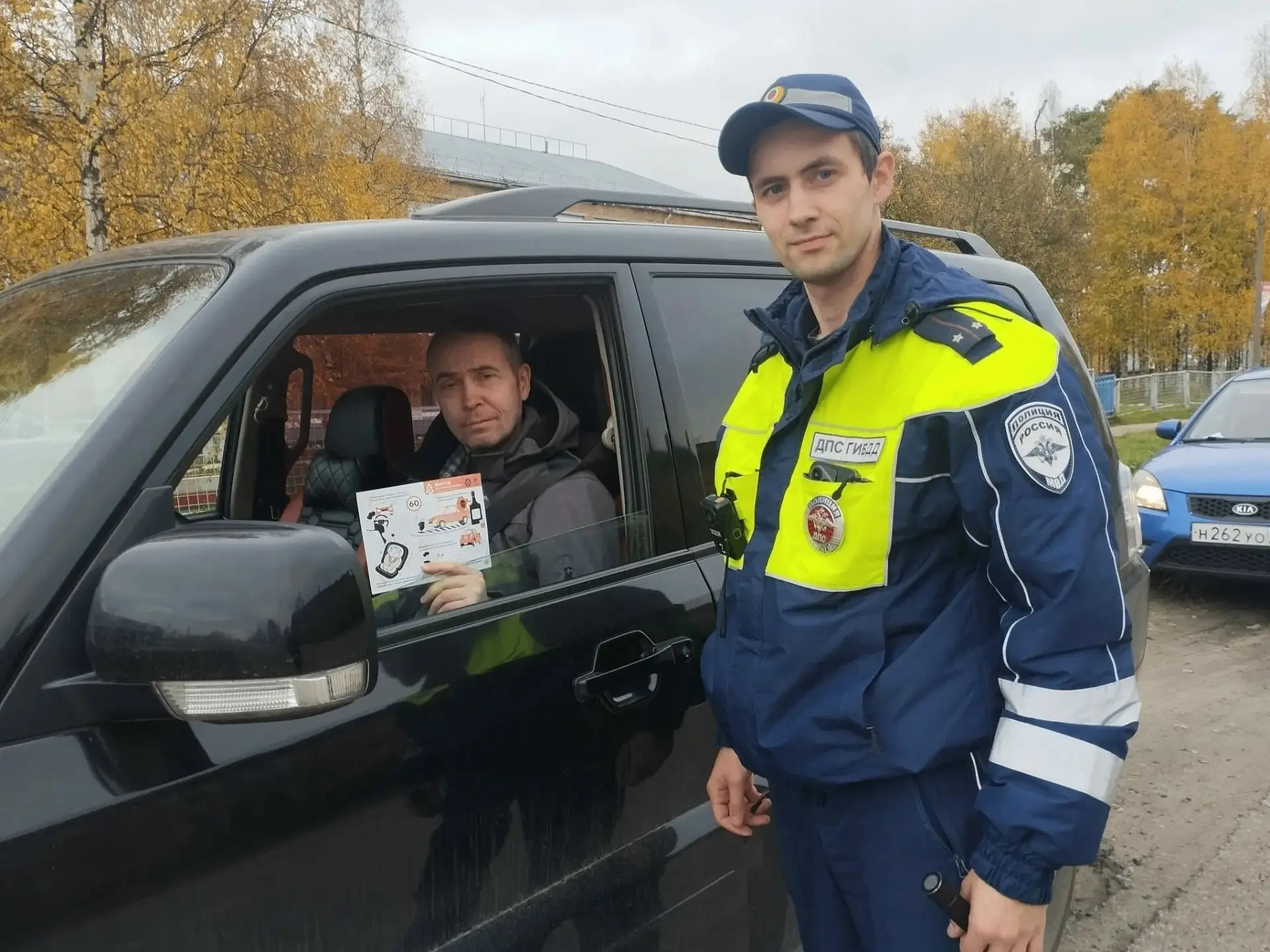 👮Сотрудники #Госавтоинспекции11 Троицко-Печорского района проводят разъяснительную раб...