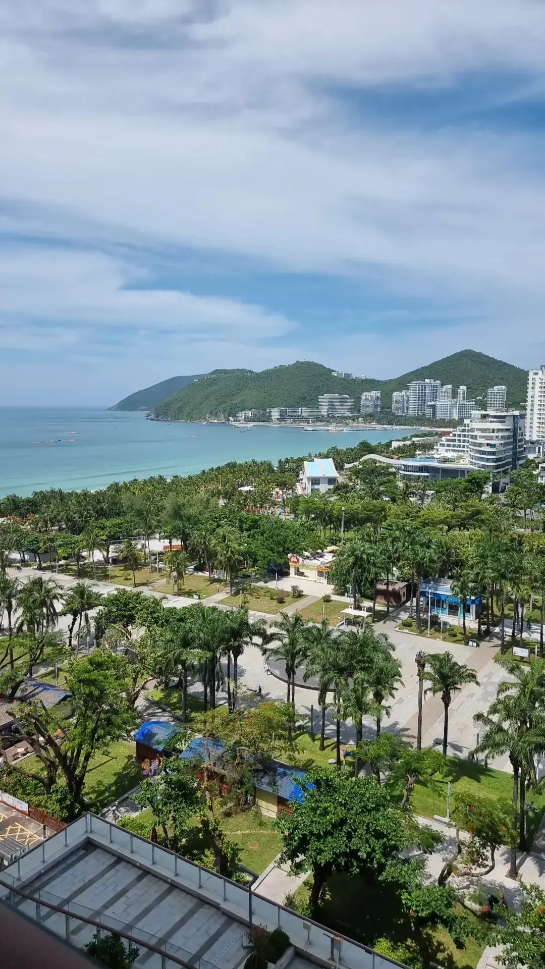 DADONGHAI HOTEL SANYA 5⭐️ - современный отель в бухте Дадунхай с красивыми видами и выс...