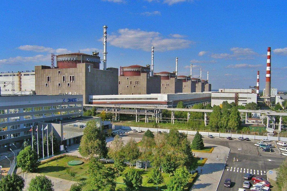 ‼️ Ночью ВСУ атаковали два объекта на ЗАЭС, в том числе здание по переработке радиоакти...