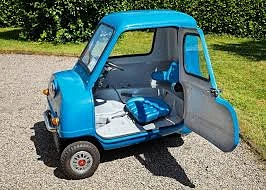 Самый маленький автомобиль PeelP50 выпустили в Англии в 1962 году. Его длина составляла...