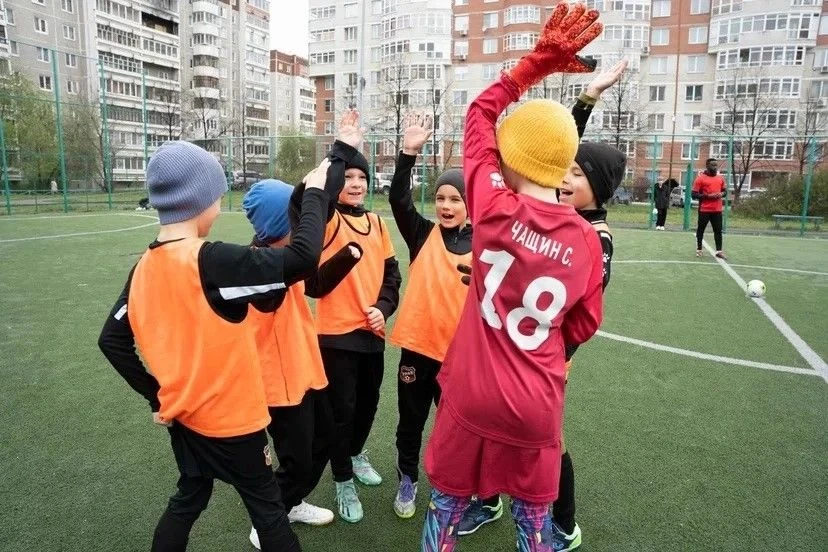 ⚽️В Чкаловском районе прошел футбольный турнир, приуроченный к Международному дню защиты детей, на п