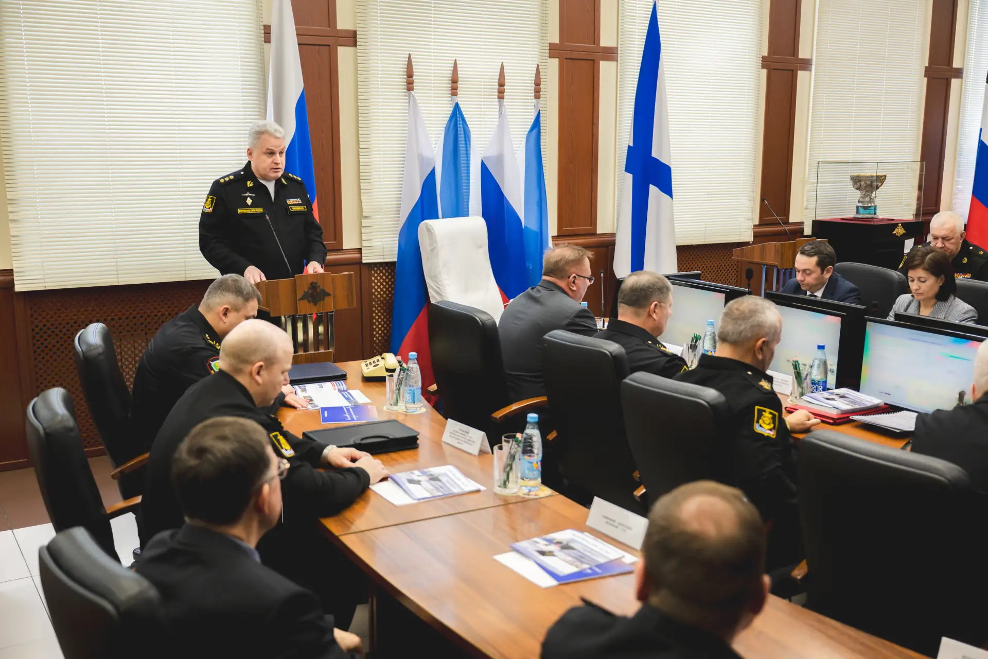 🎖 В Североморске состоялось расширенное заседание Военного совета Северного флота, на котором были п