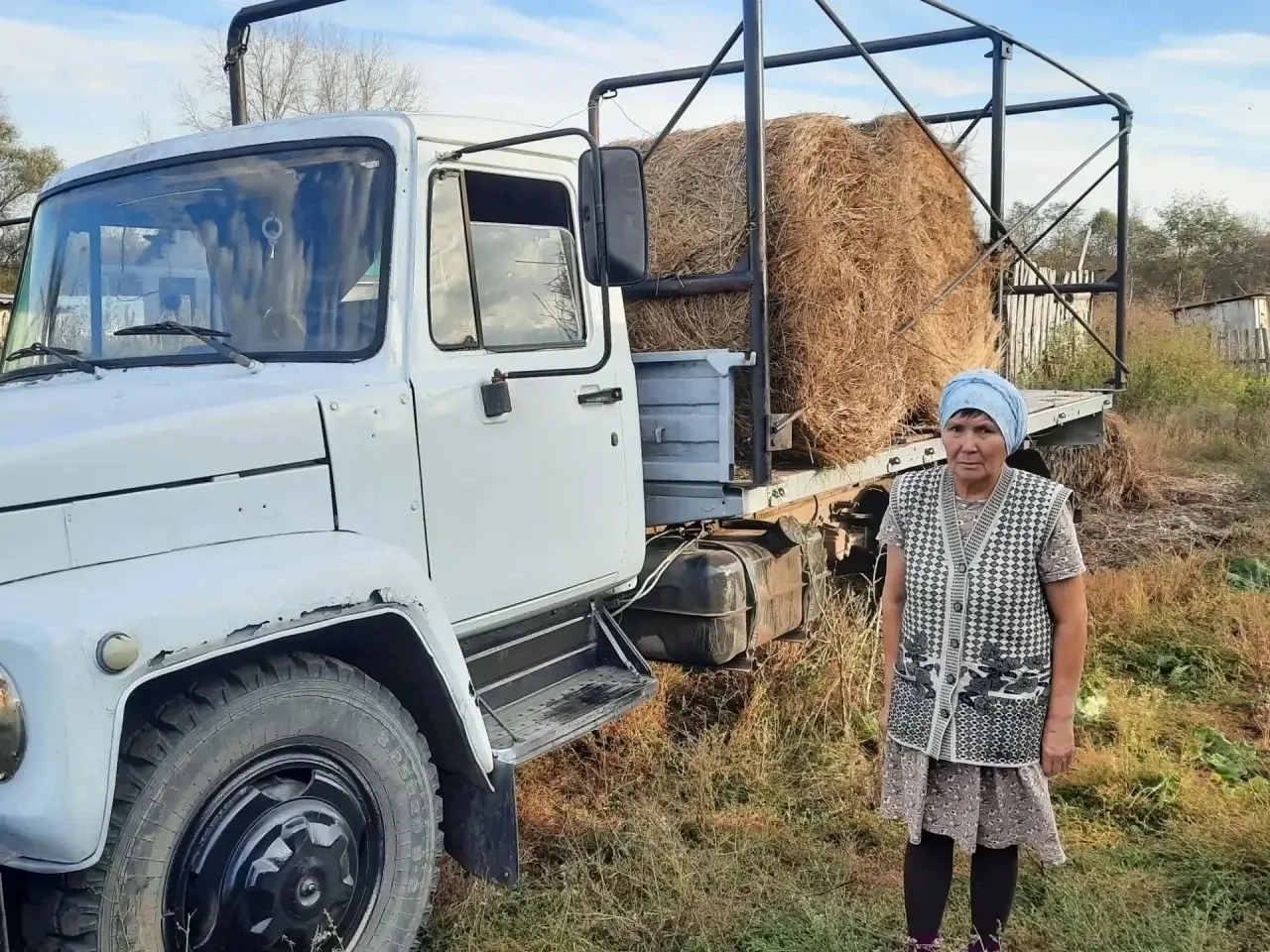 🙌 В Ишимбайском районе для семей бойцов СВО привезли сено