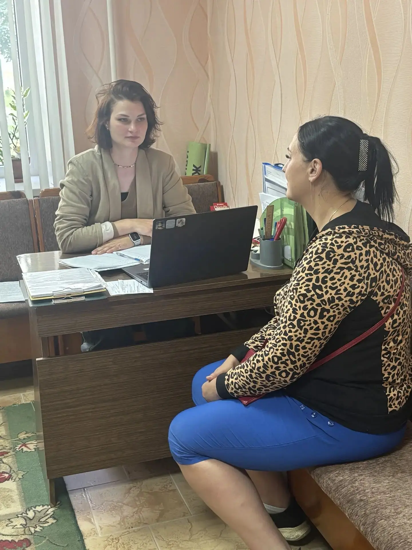 В больницу города Людиново в женскую консультацию пришел новый специалист - психолог Ар...