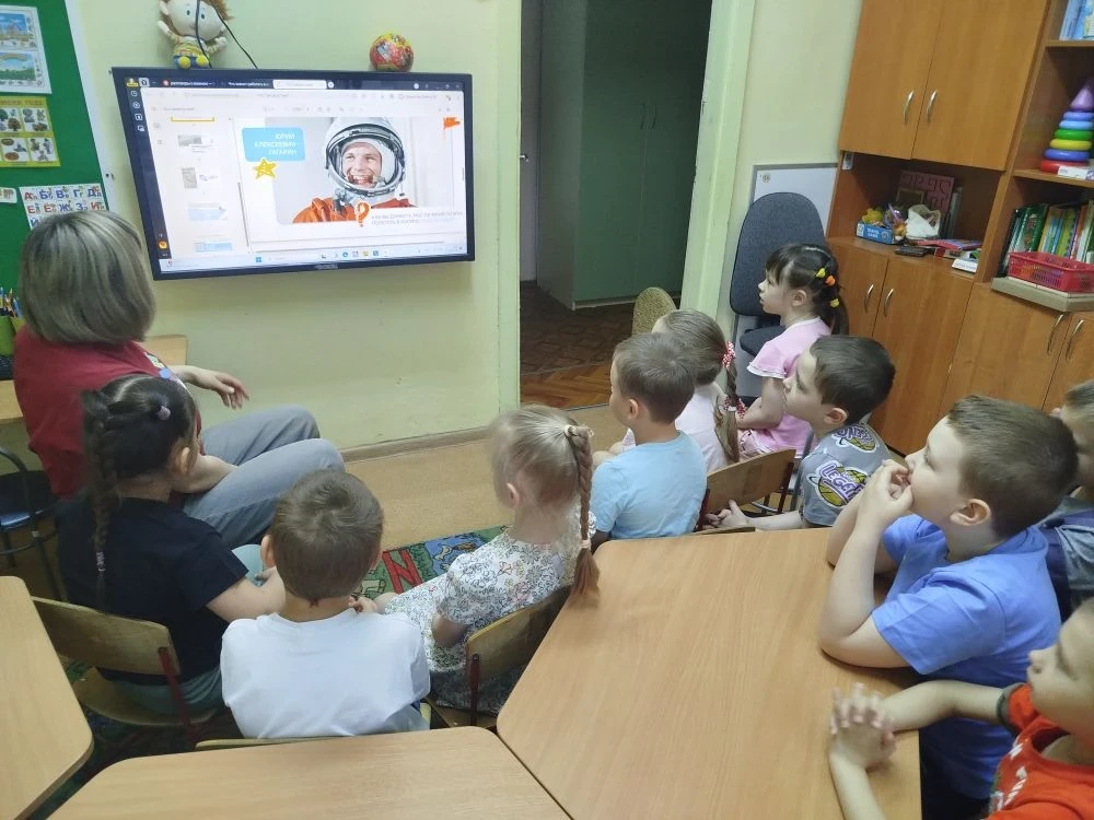 🧸 «Один в поле не воин» — это знают даже дошколята! Сегодня у нас прошло необычное занятие «Разговор