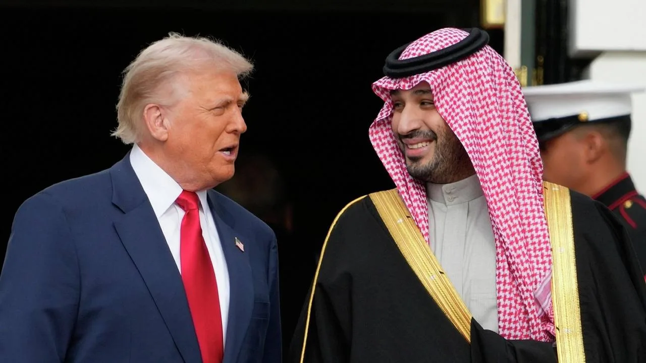 🇸🇦🇮🇷🇺🇸Axios узнал о просьбе Саудовской Аравии к США прекратить атаковать Иран.