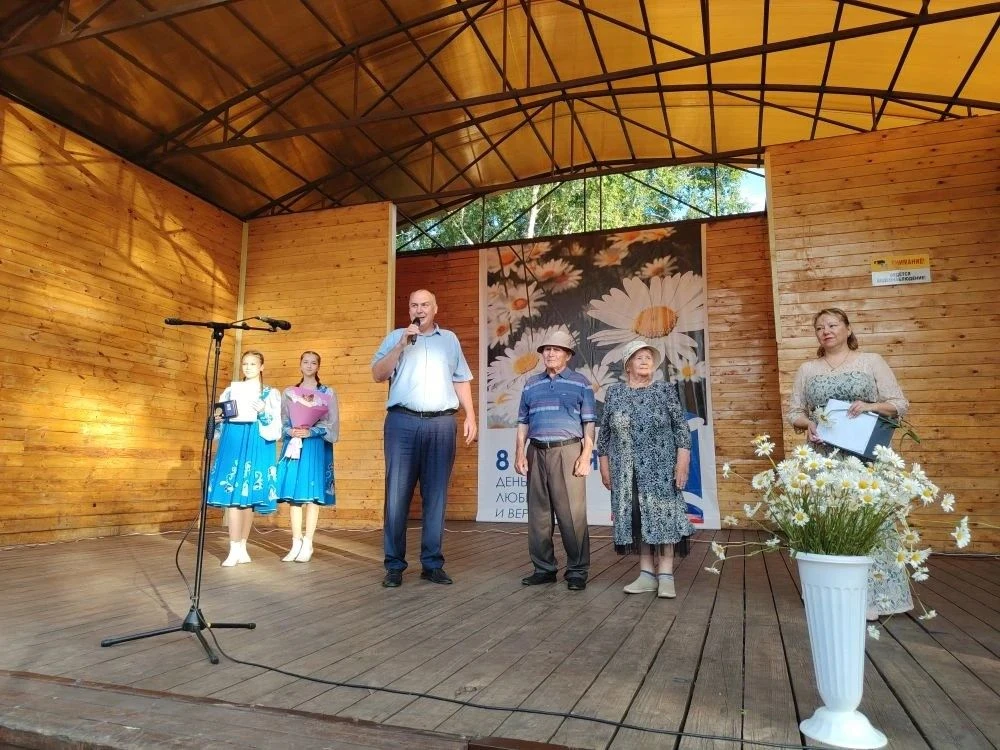 ⚡️8 июля центральный парк посёлка стал центром притяжения для всех жителей. Здесь состоялось торжест