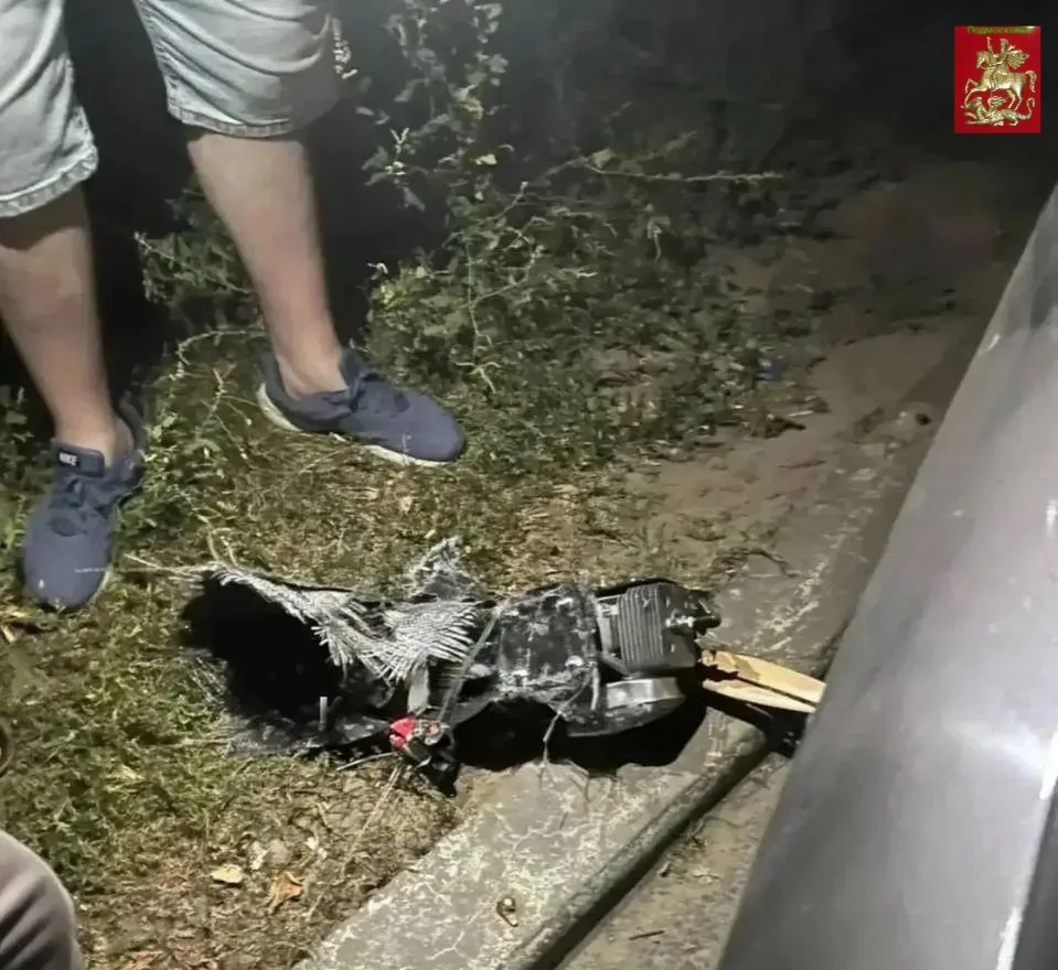 ⚡🛩💥Курск атаковали вражеские БПЛА — повреждены жилые дома и автомобили, пострадавших нет