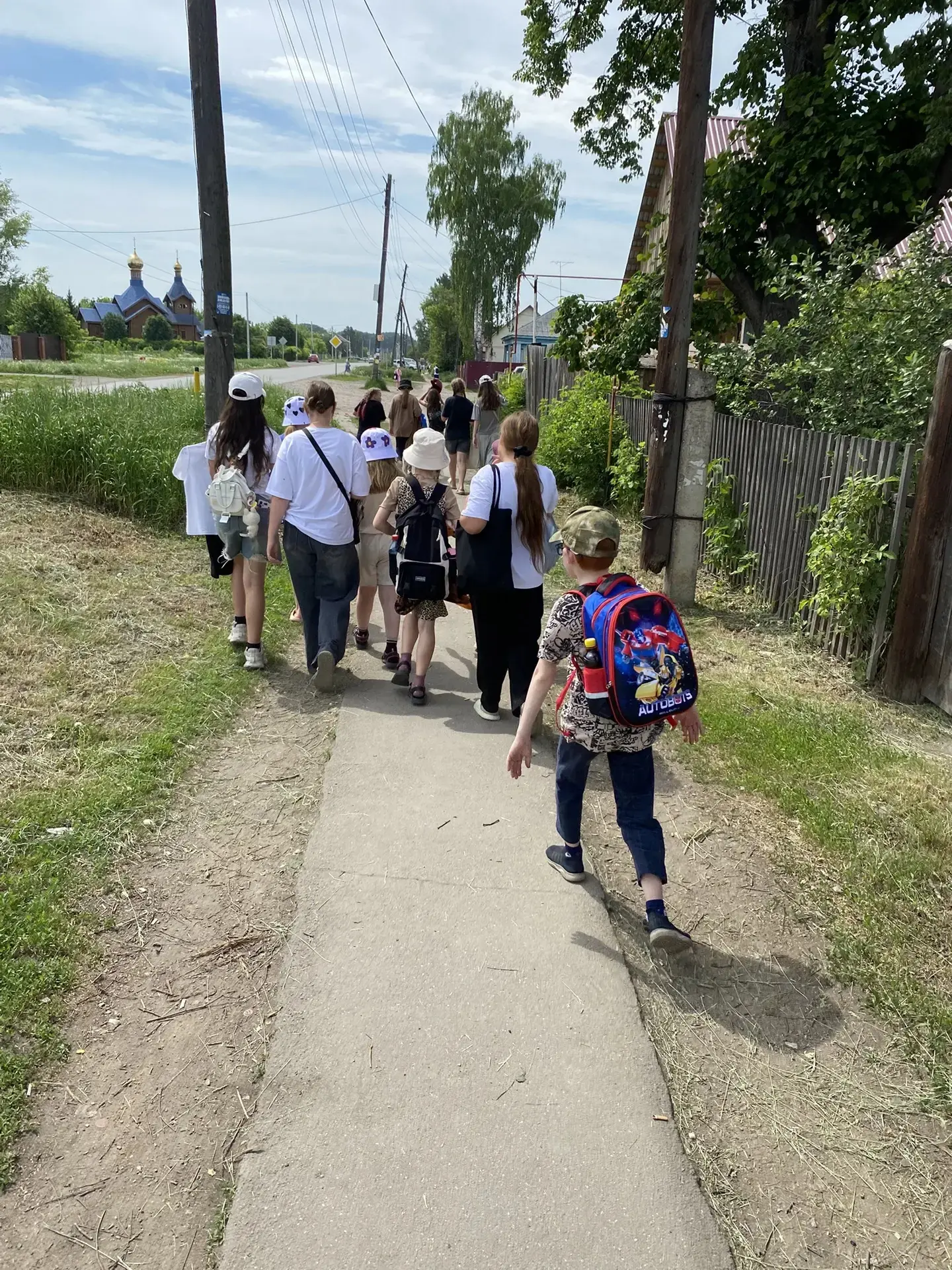 ☀️ Что делают художники летом? Конечно же, отправляются на пленэр! 

Пленэр — это удивительное время