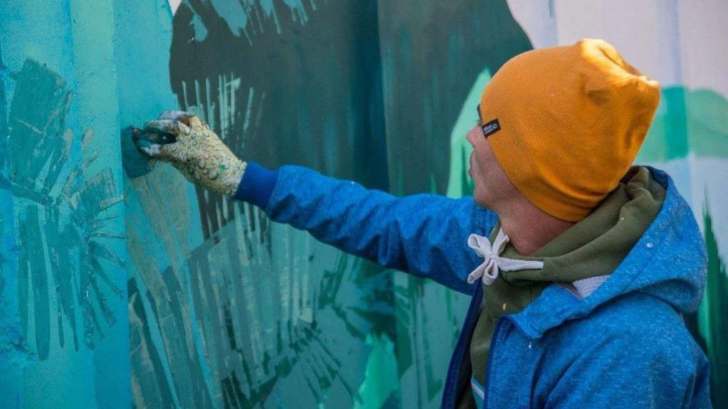 🎨 Лекция о стрит-арте пройдет в Омске

Про уличное искусство расскажет Саша Хохлова — иллюстратор и