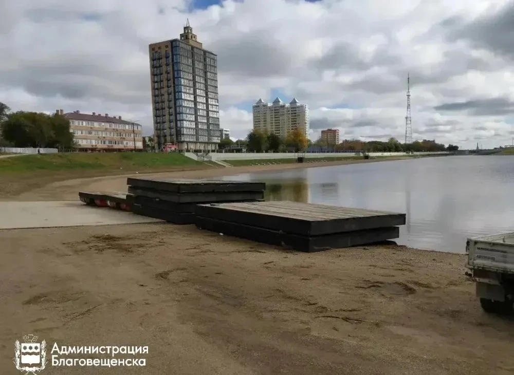 🌉Понтонный бассейн на Амуре будет работать круглый год