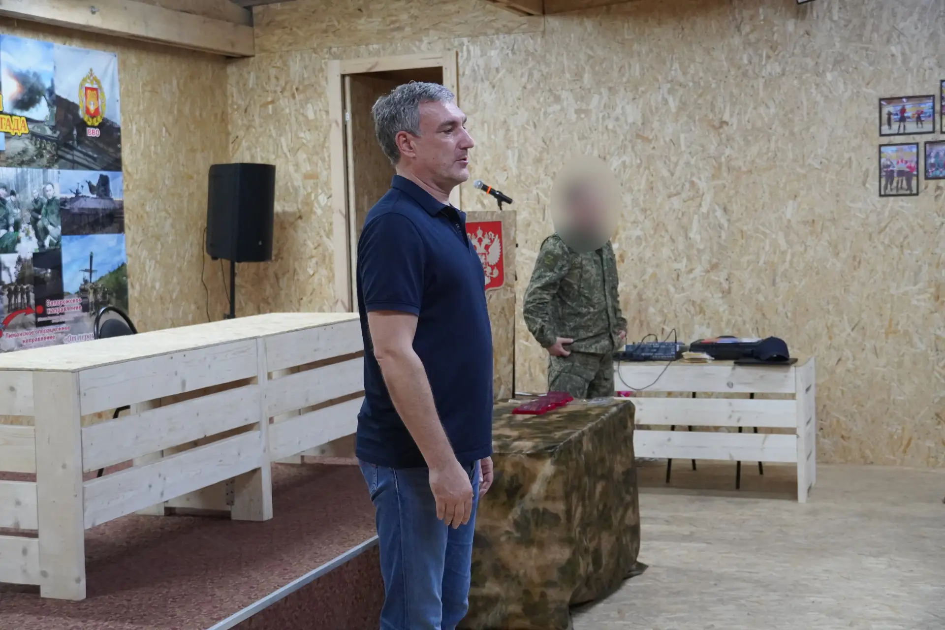 Во время рабочей поездки в ДНР посетил ряд подразделений 35-й гвардейской армии, в том ...