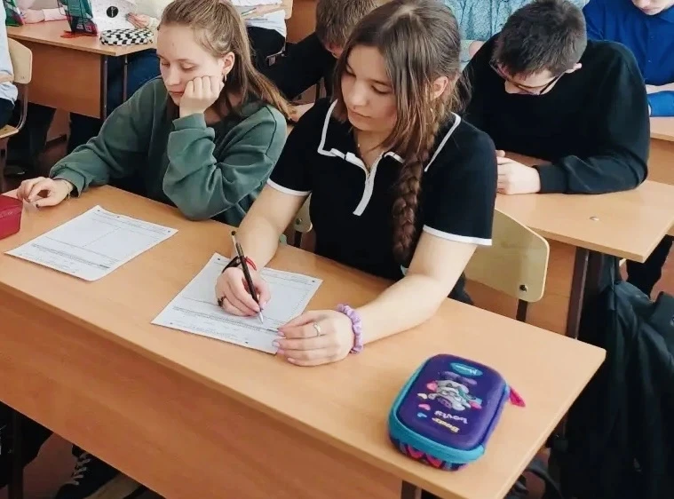 📍📑Правила заполнения бланков на экзамене 📍  ⚡️ Многие старшеклассники допускают обидные ошибки при з