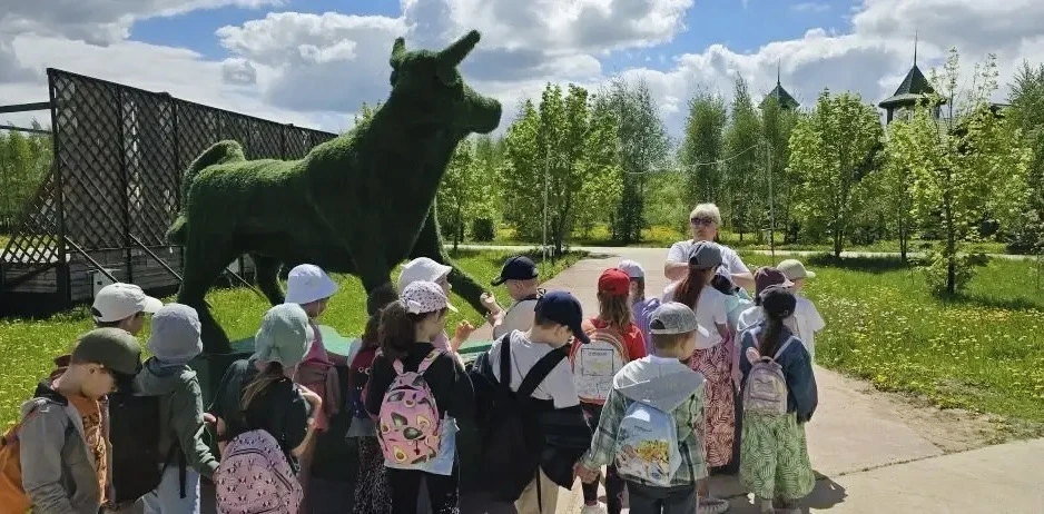 ВЫХОДНЫЕ С ПОЛЬЗОЙ  📍 На выходных воспитанники нашей образовательной площадки «Колокольчик» отправил