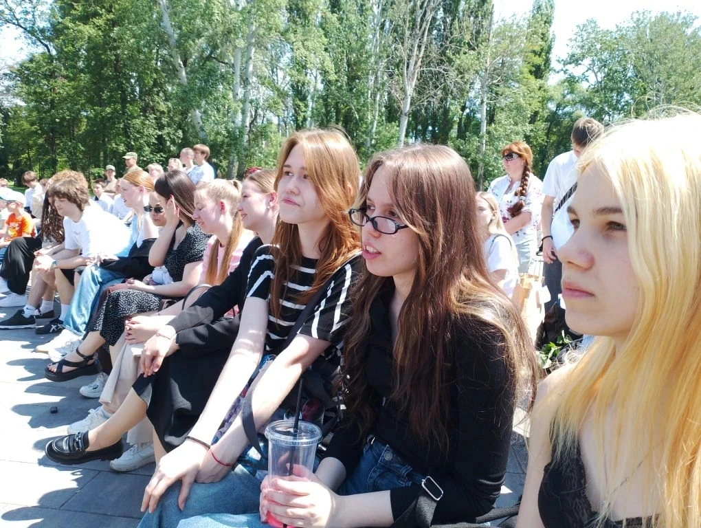 📍Наши студенты приняли участие в мероприятии «Один день с полицией России», приуроченном ко Дню обр
