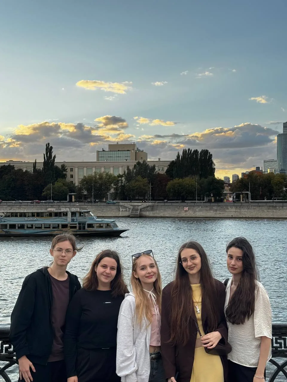 🎀 Это мы гуляли по Москве, а