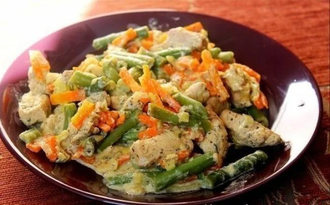 🍲 Курица со стручковой фасолью и овощами