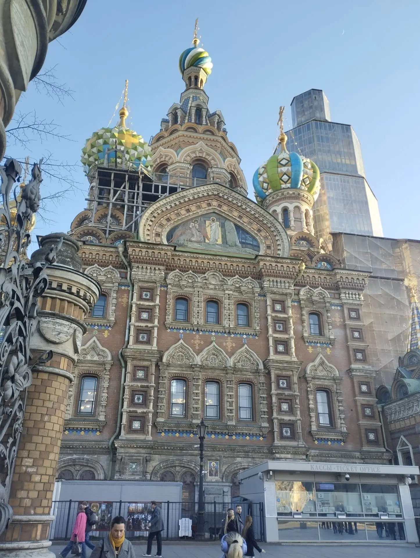 ❗️ Реставрацию Спаса на Крови завершат раньше срока. Леса планируют снять уже к 1 январ...