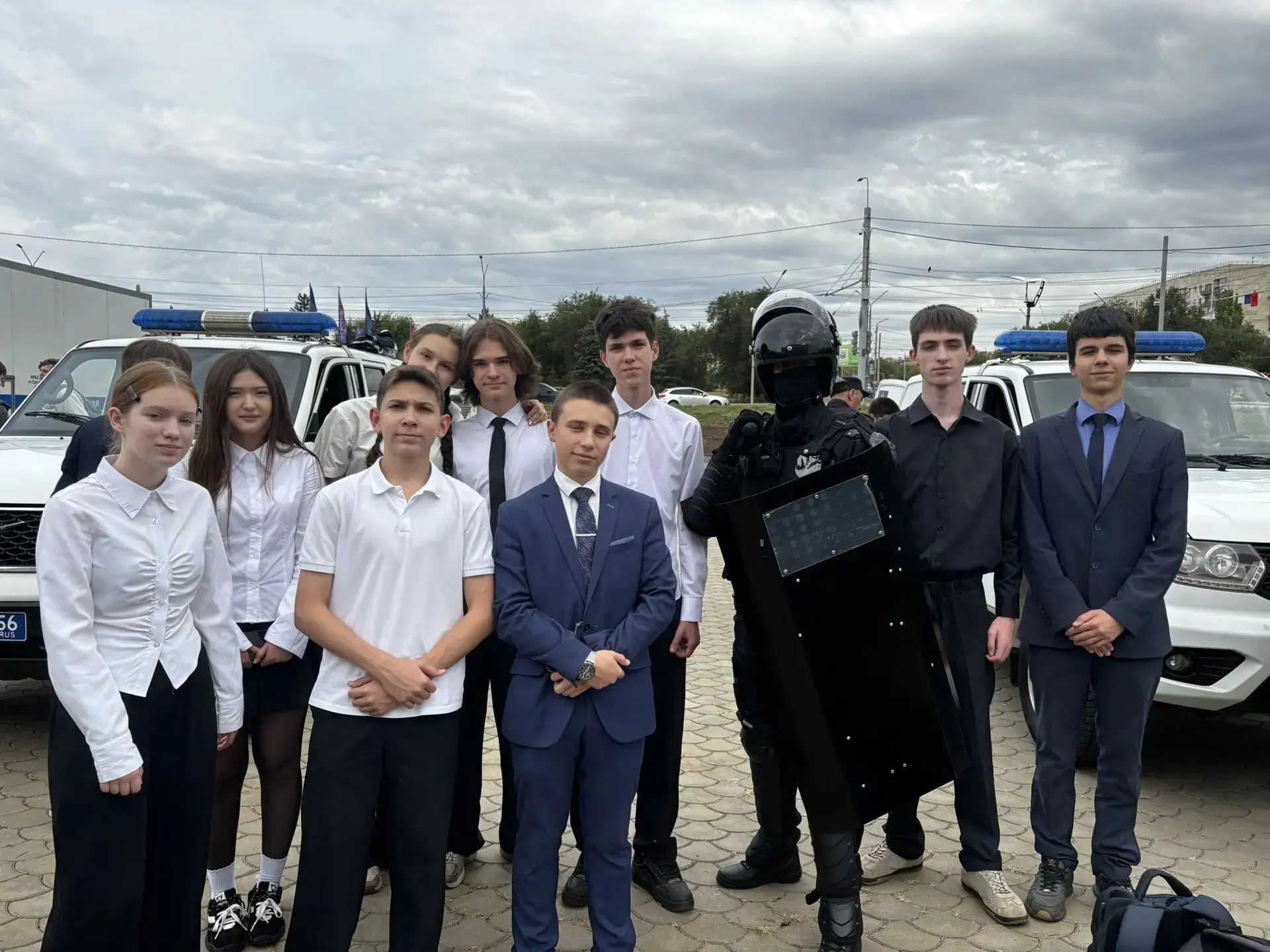 Десятиклассники познакомились с профессиями органов внутренних дел