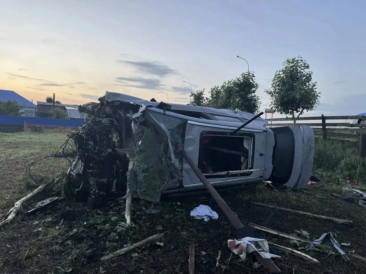 🚔 15 июньдә Мөслим районында җитди юл-транспорт һәлакәте теркәлгән.

Беренчел мәгълүматлар буенча, 