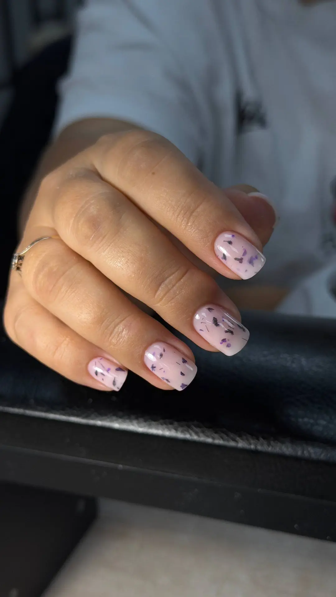 Подсмотрели за Дашей в процессе 💅