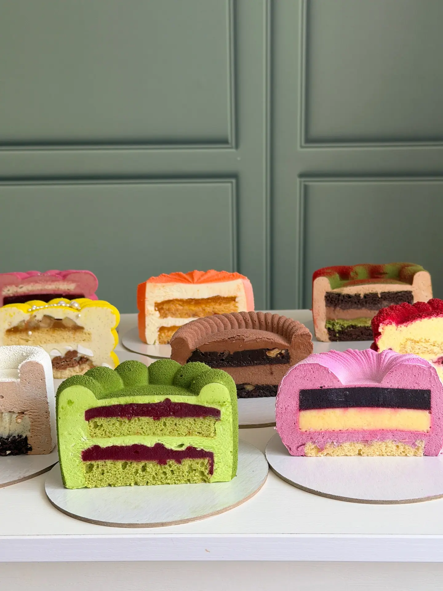 Почему муссовые бенто - это просто, удобно и не перестанет быть актуально 🍰