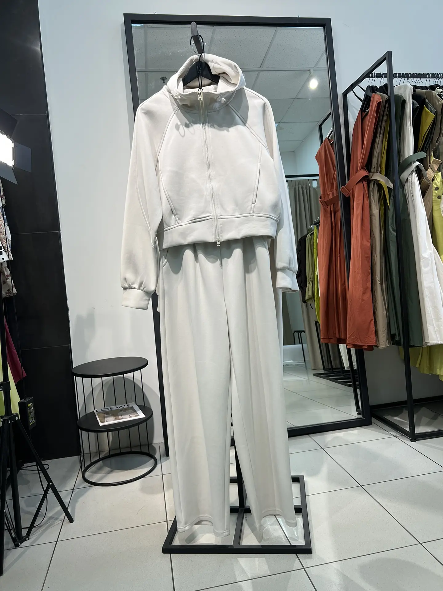 New! Спортивный костюм , s, m, l, 9800