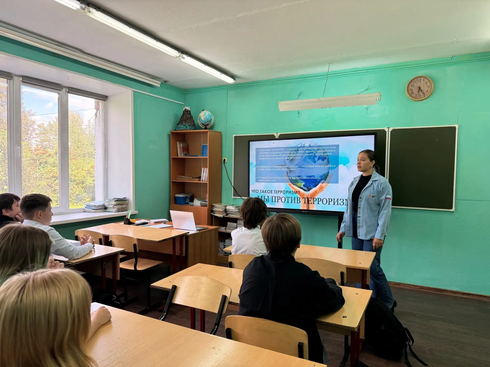 Сегодня, 3 сентября, в нашей школе прошли мероприятия, посвященные Дню солидарности в б...