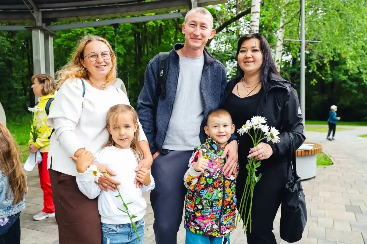 От Народной программы — к реальным делам: меры поддержки многодетных семей в Химках

🔹В рамках Наро