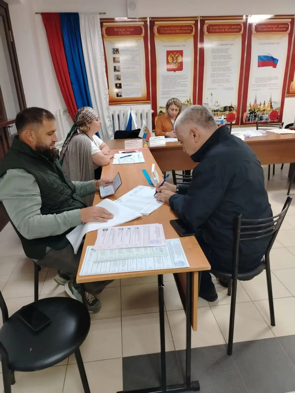И.о. главы села Адиюх  Макушев Руслан Аулединович