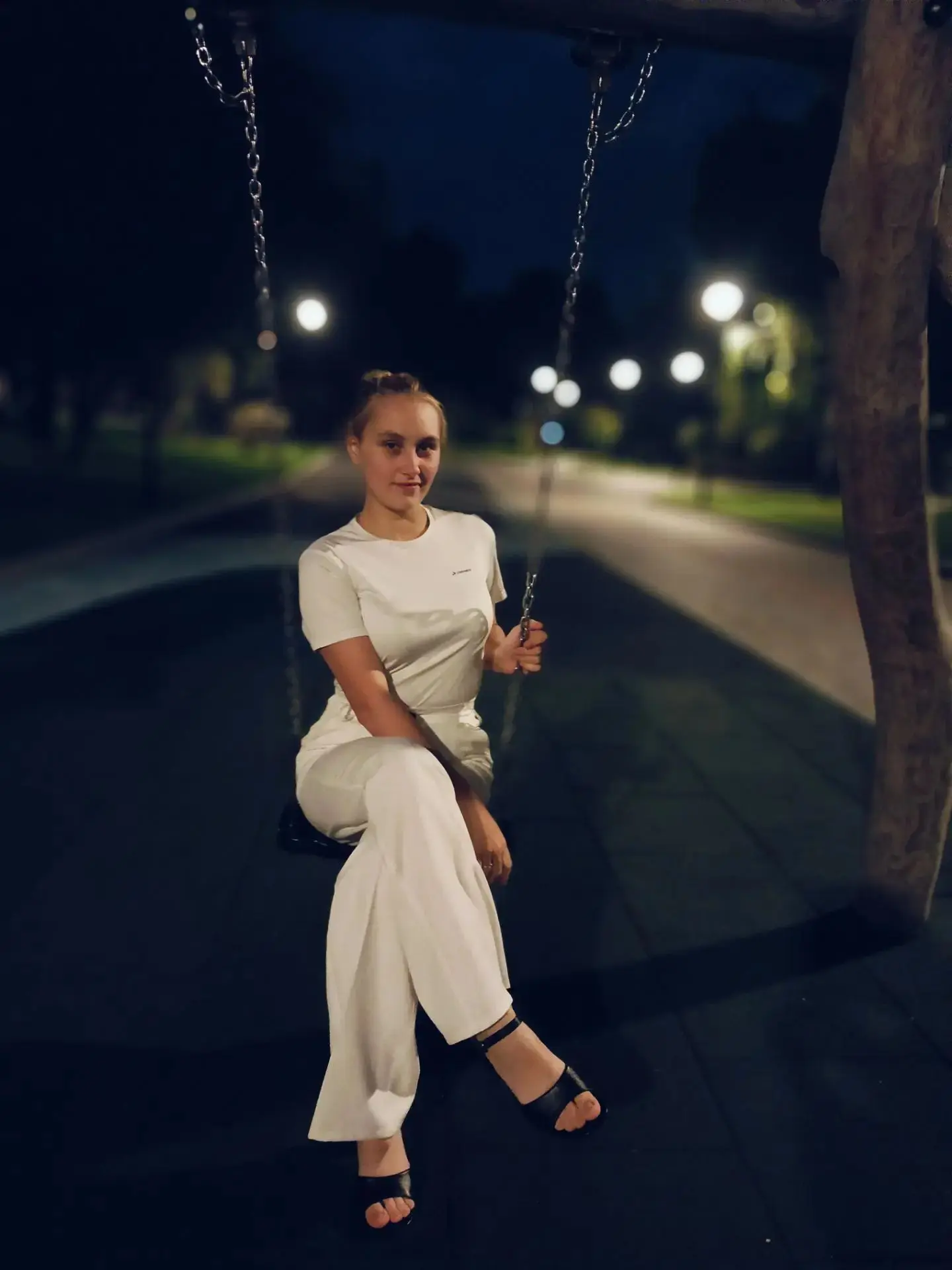 Прогулочка была