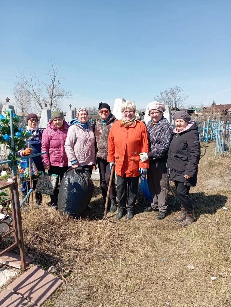 В рамках общепоселкового субботника, в преддверии праздника Победы в Великой Отечественной Войне Сов