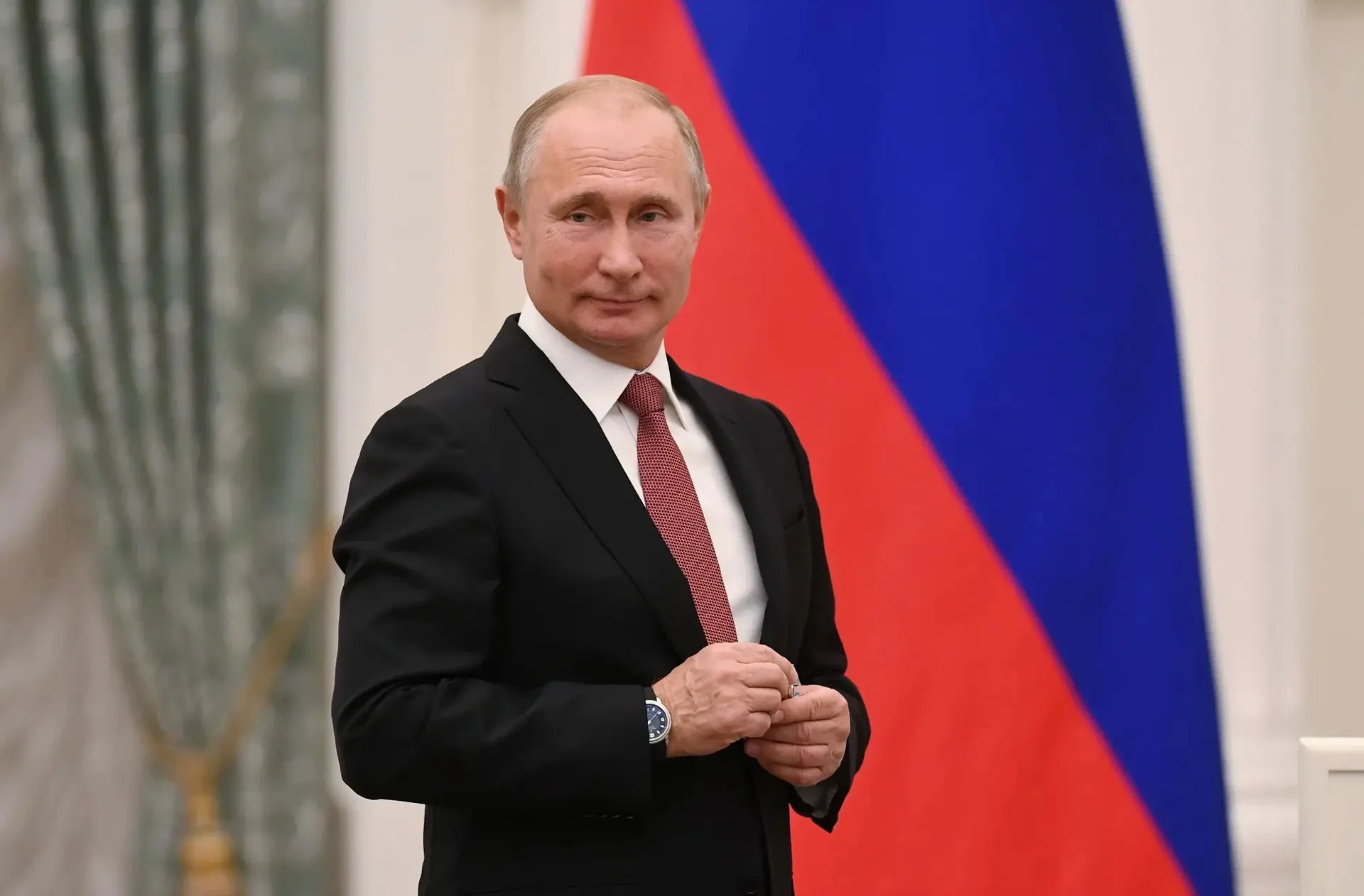 🇷🇺 Сегодня у нашего президента, Владимира Владимировича Путина, День Рождения!🥳