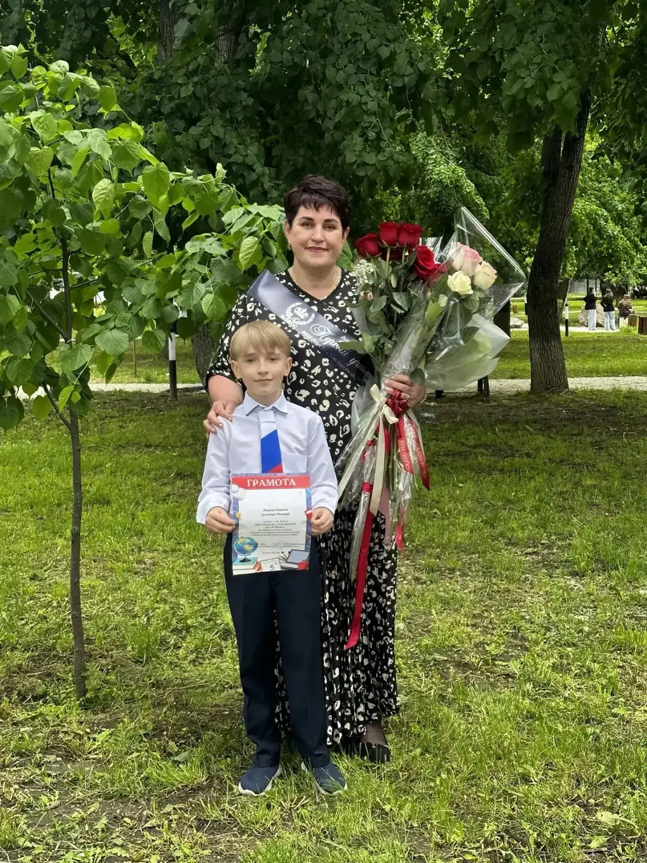 26 мая ученики 2 в класса(классный руководитель Рыльская Е.И.) приняли участие в общешкольной линейк