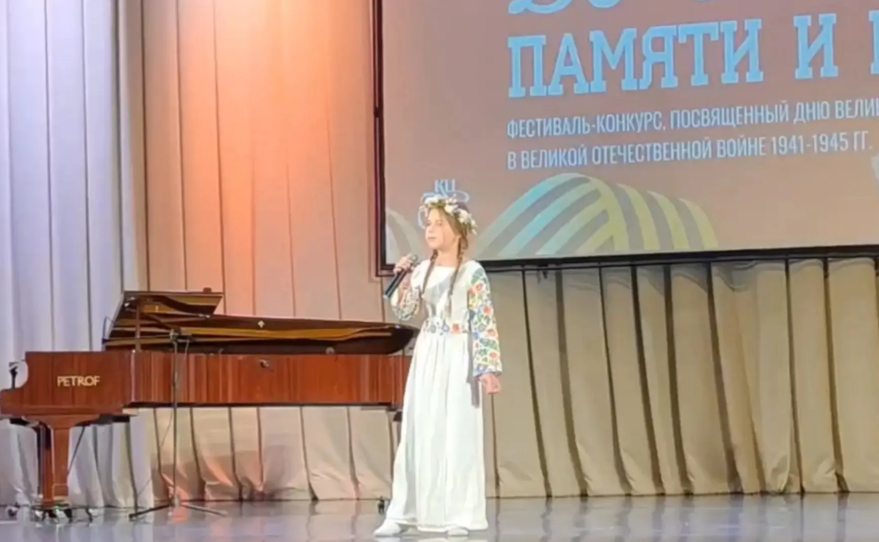 Сегодня наши звездочки участвовали в Фестивале- Конкурсе «Во имя памяти и мира» посвященного Дню Вел
