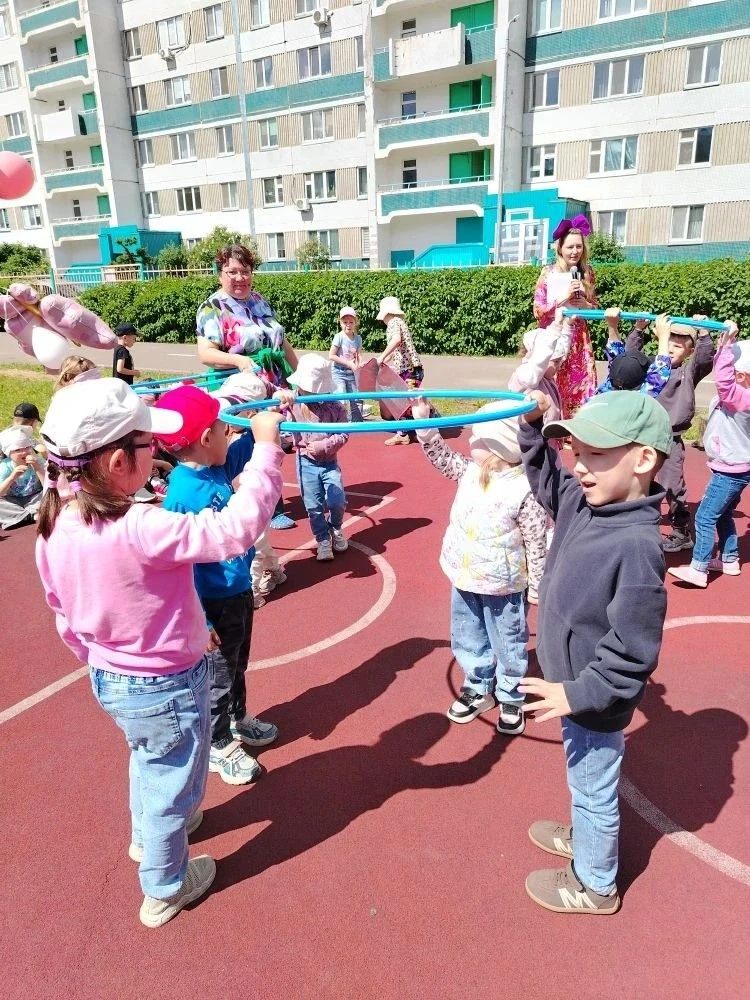 Главный праздник детства, день защиты детей, в нашем детском саду прошёл активно и с на...