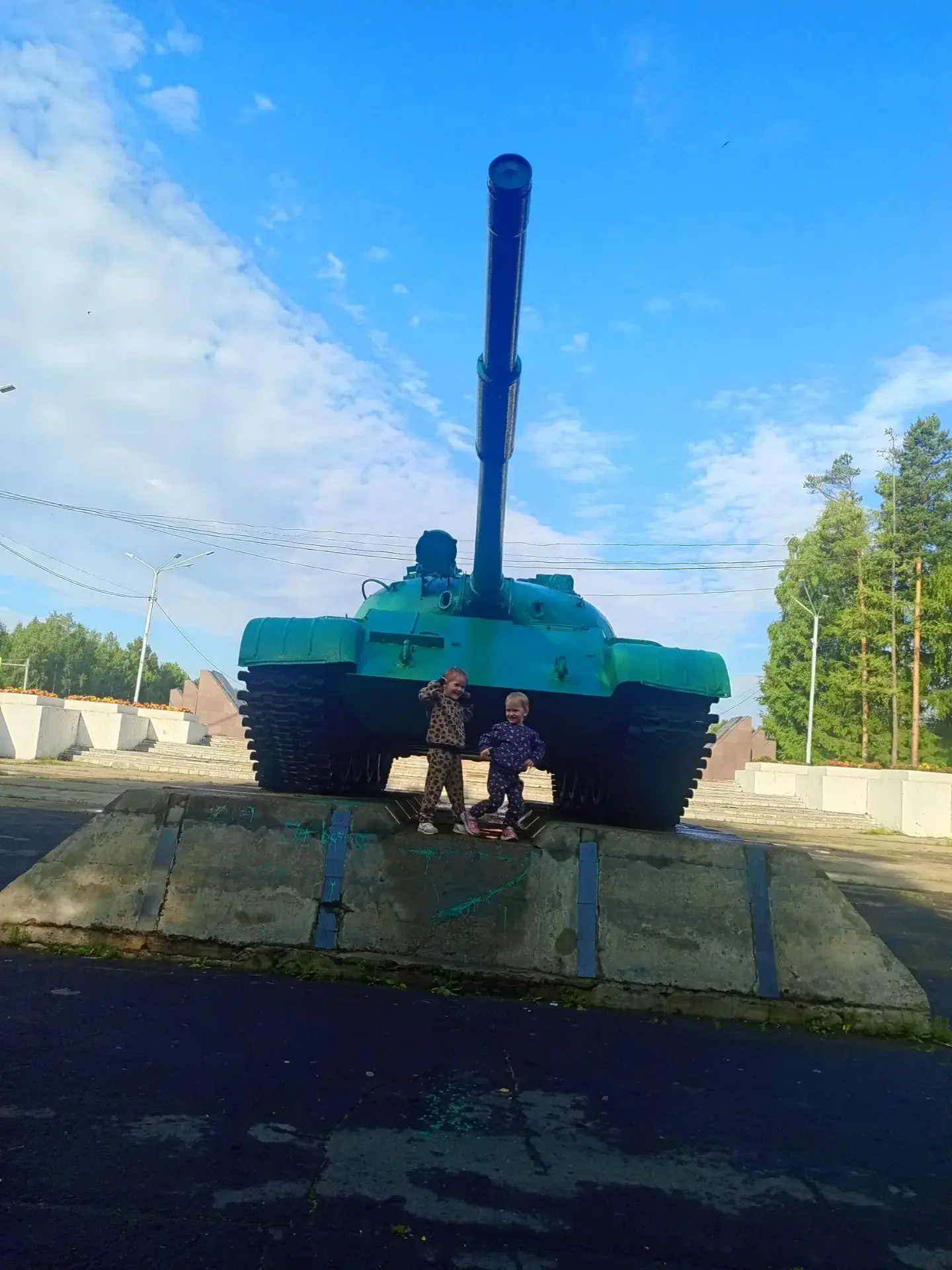 :📸 Наш челлендж «По родным улицам города» продолжается!