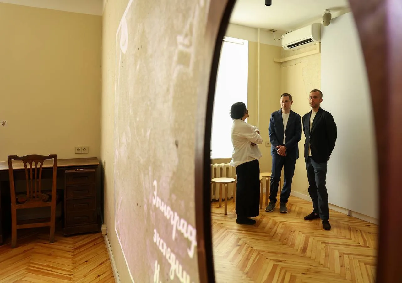 На прошлой неделе рассказывал о том, как изменилась Мемориальная квартира Льва Гумилева после реэксп