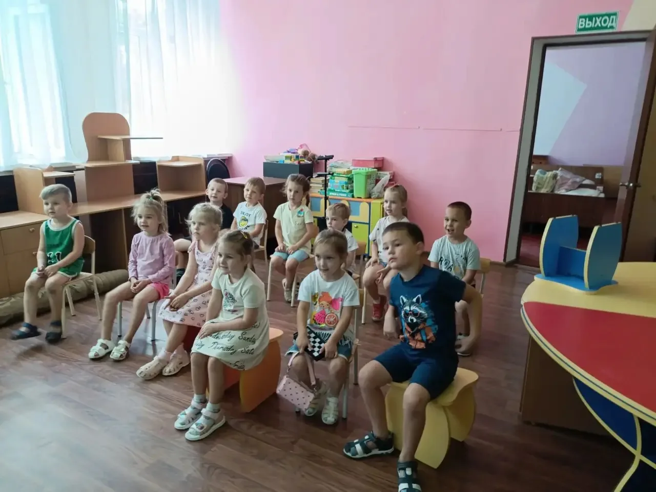 🍎 Увлекательное приключение в мир здорового питания! 🥕

Сегодня в нашей группе «Знайки» прошёл оче