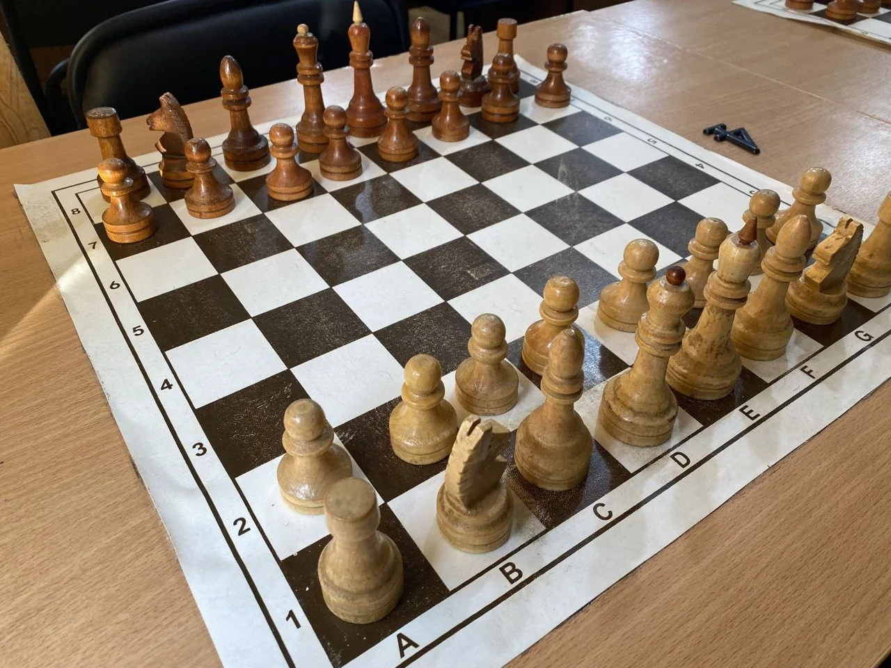 Быстрые шахматы ко Дню России: в Серове сыграли 34 участника ♟️

В воскресенье, 14 июня, в шахматном