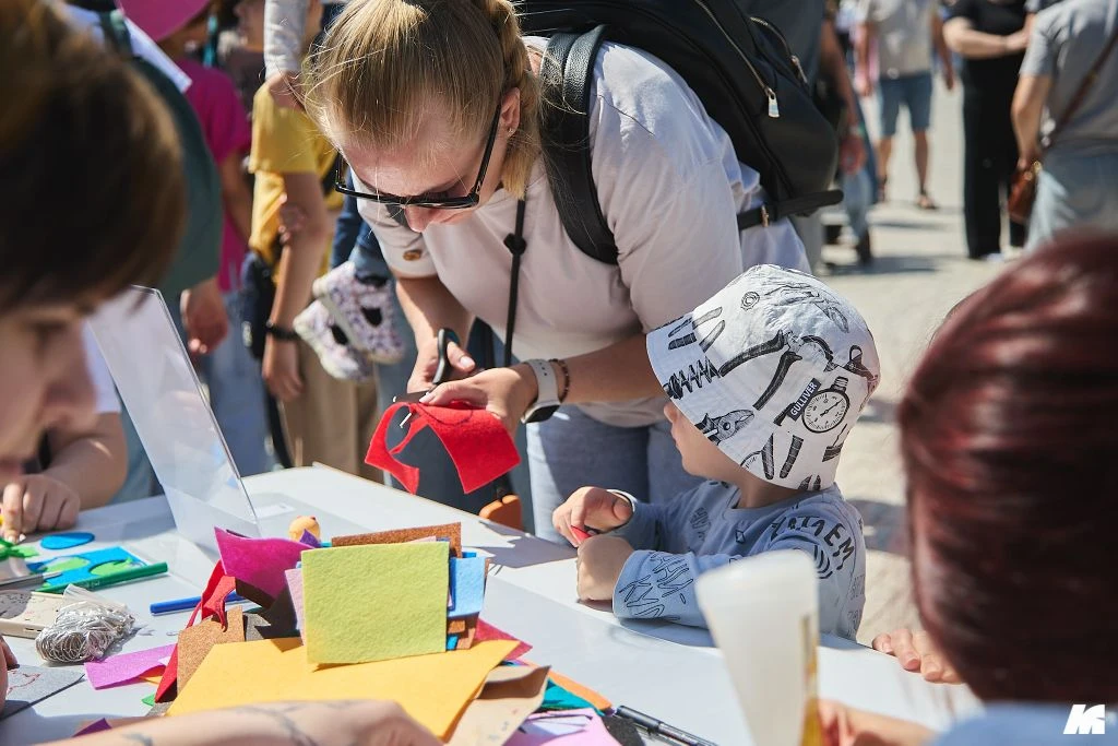 +1 яркое воспоминание из детства

В честь Дня защиты детей в парке «Елмай» прошел фестиваль «Пульс К