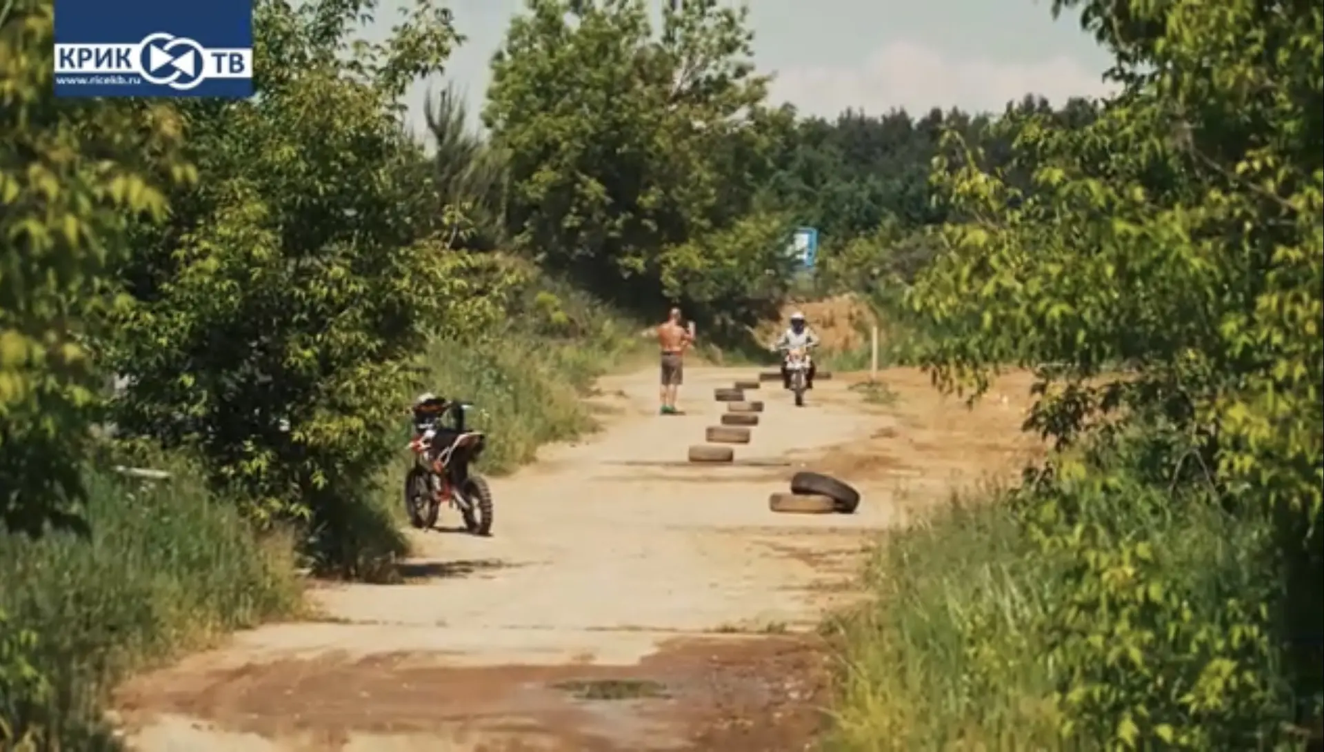 🏍️ Шум моторов, пыль и загрязнение Липки — жители Петрово-Дальнего рассказали о соседстве с мототра