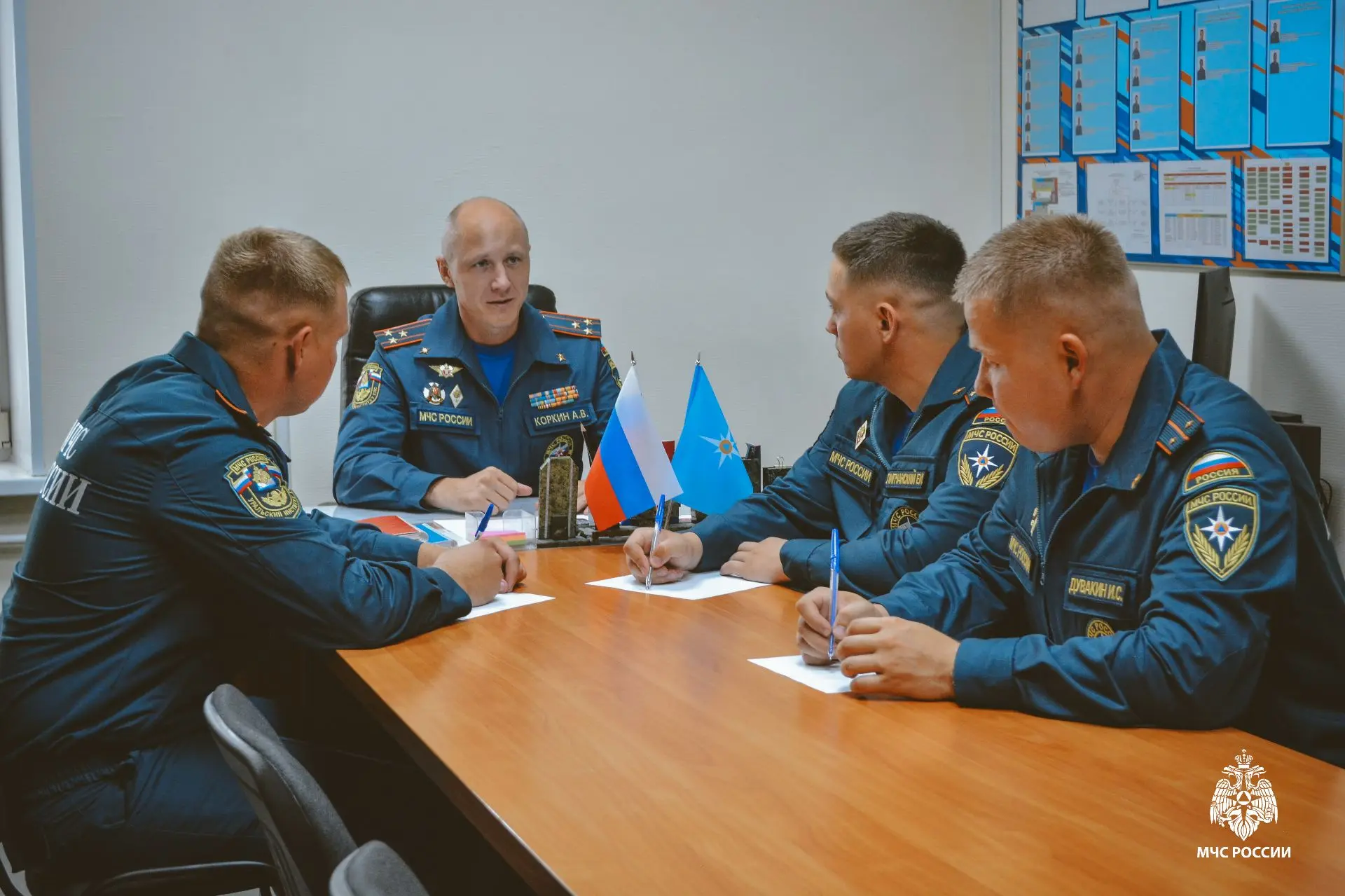 Выпускники 2026 года приступили к служебным обязанностям🫡

⭐️⭐️Выпускники Уральского института ГПС 