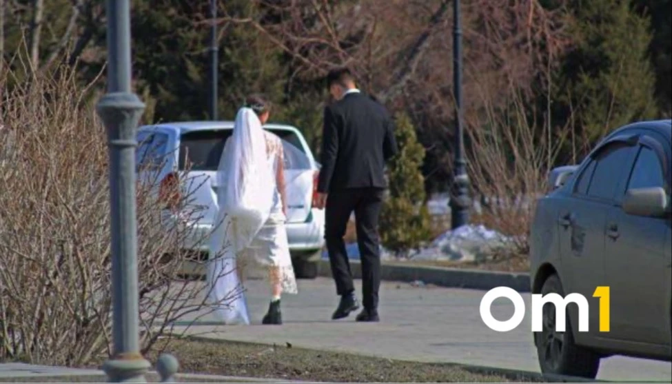 💍 В Омской области к лету серьёзно подорожали свадьбы

Летняя свадьба в загородном доме в Омской об