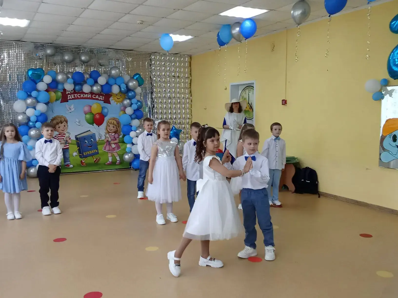 Выпускной бал в детском саду - особое событие для каждого ребенка и его родителей. Выпу...