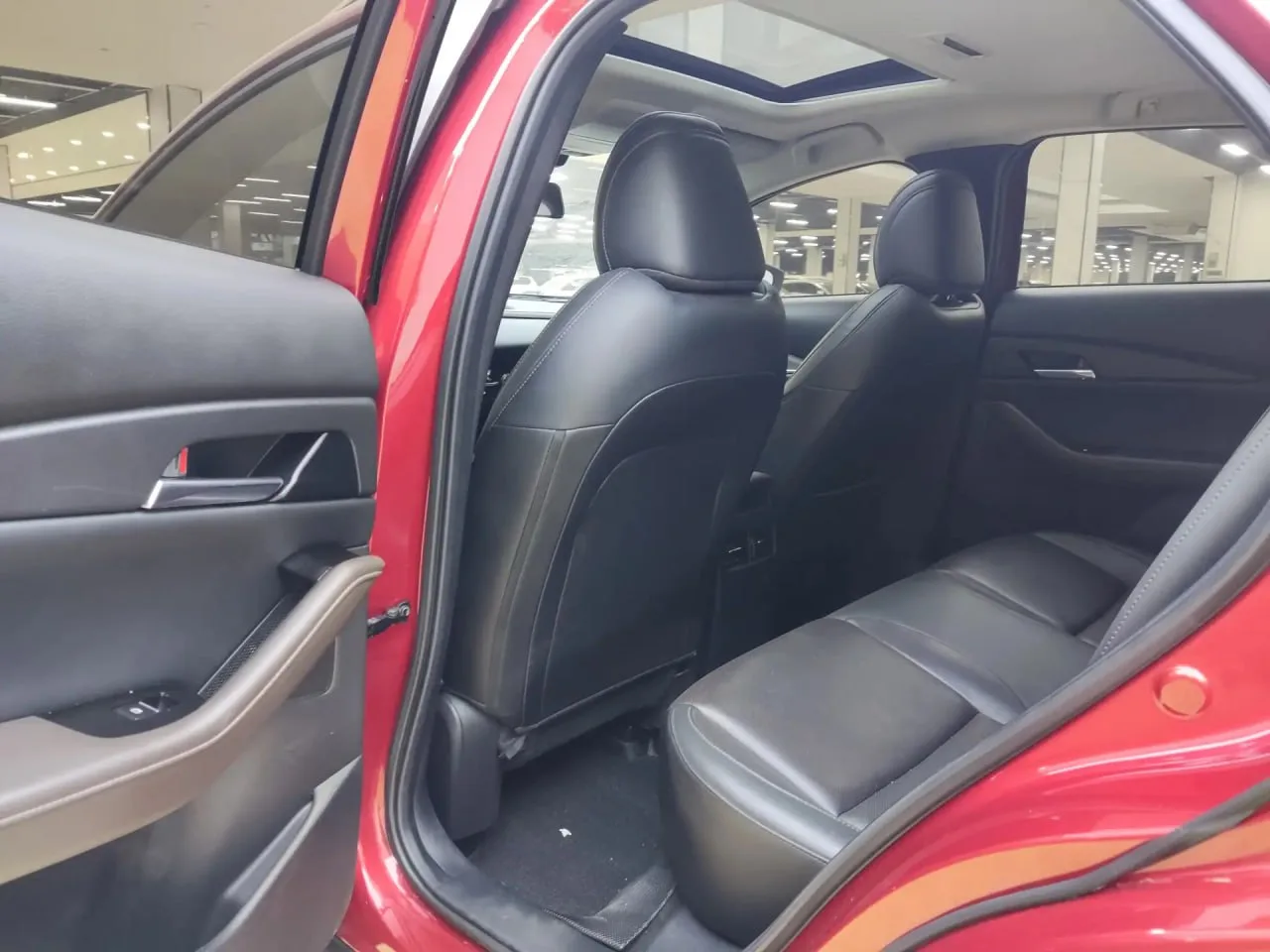 В ПРОДАЖЕ: Mazda CX-30 2021г.🇯🇵  • направление: Китай • год выпуска 2021/10 • 2 л. бензин/ 158 л.с./