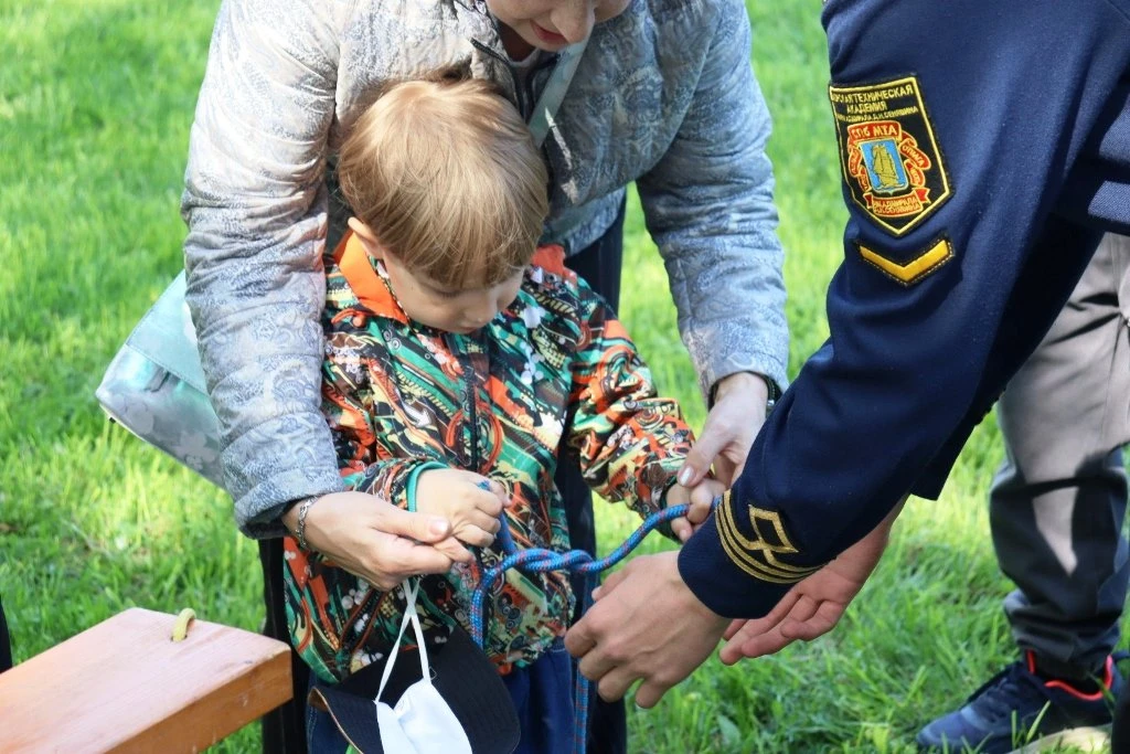 🌟 В Муринском парке Санкт-Петербурга состоялся масштабный молодёжный семейный фестиваль «День полярн